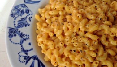 Macarrones con queso vegano