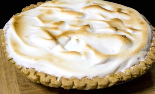 vegan-meringue-made-with-aquafaba-602x365-1472071417