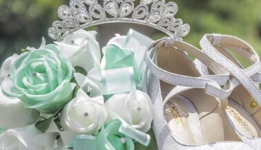 Ideas para una fiesta de quinceañera vegana que te harán brillar 👑💖