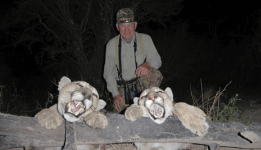 Estas Fotos Espantosas Revelan el Derramamiento de Sangre en la Temporada de Caza en Argentina