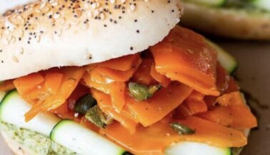Estas 10 marcas de mariscos veganos están causando sensación en 2025