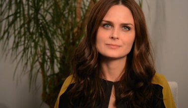 Emily Deschanel: La Cruda Realidad de Los Lácteos