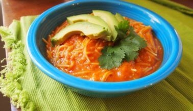 Sopa de fideos mexicana