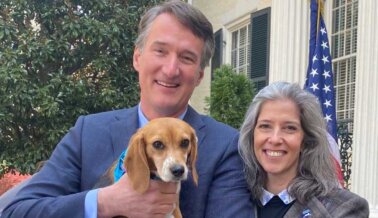 ¡ENORME Victoria! Se Firmaron 5 Proyectos de ley Para Proteger Perros y Gatos Criados Para Experimentos