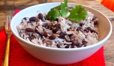 Gallopinto: Arroz y frijoles nicaragüenses