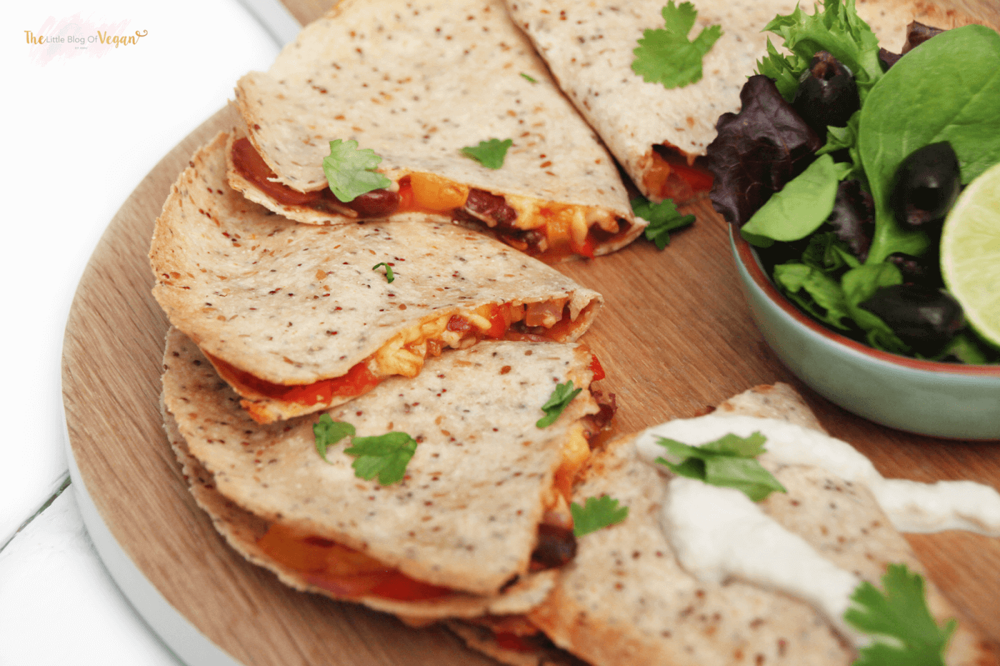 Quesadillas Con Un Toque Picosito - Recetas - PETA Latino