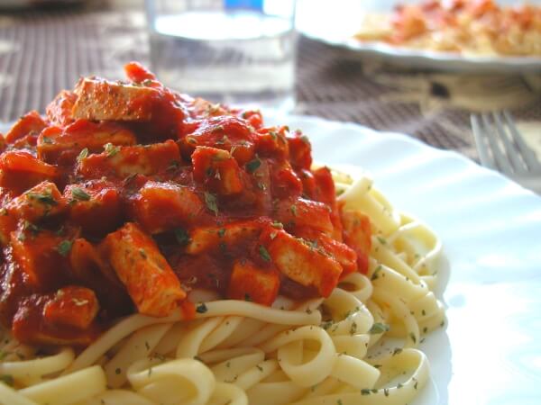 spaghetti tofu from paraveganos