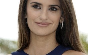 Penélope Cruz Les da la Espalda a Las Pieles