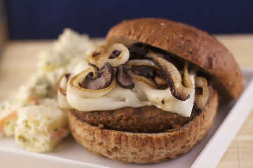 vegan-ballpark-burger